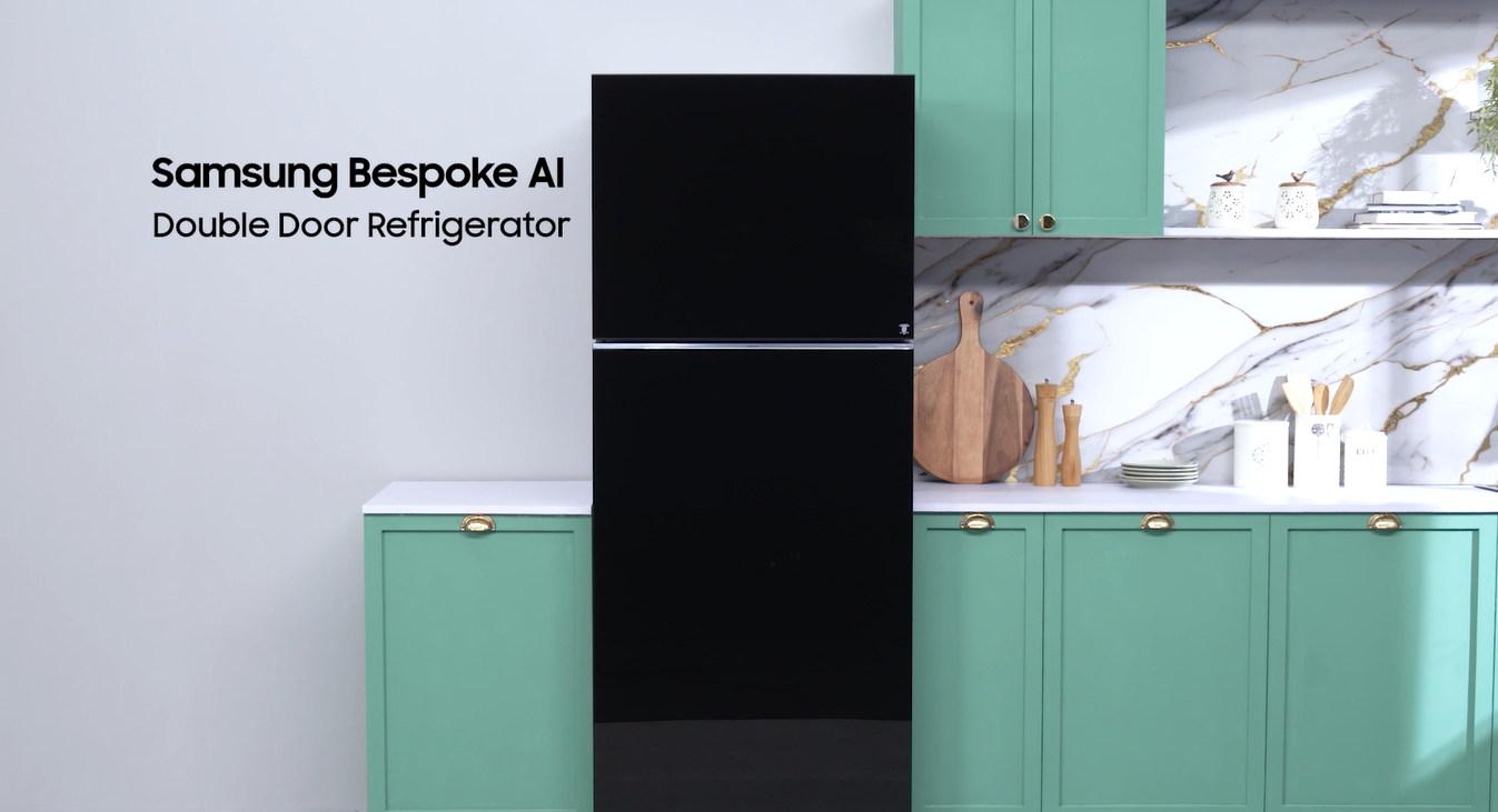 Samsung 330 L, 3 Star, Convertible 5-in-1, Digital Inverter, Frost Free Double Door, WiFi Enabled Bespoke AI Refrigerator (RT34DG5A4DBXHL, Luxe Black) - Image 2