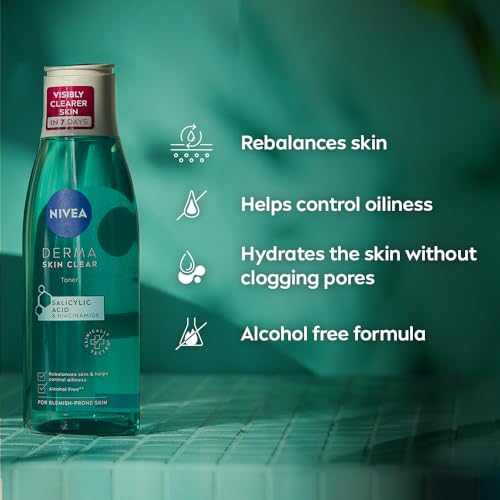 NIVEA Derma Skin Clear Toner
