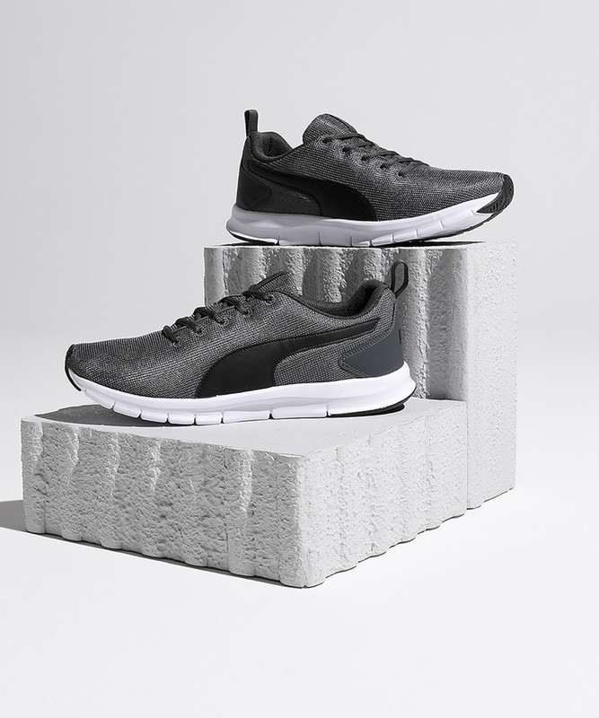 PUMA Puma Flex Bar IDP Sneakers For Men(Grey , 10)