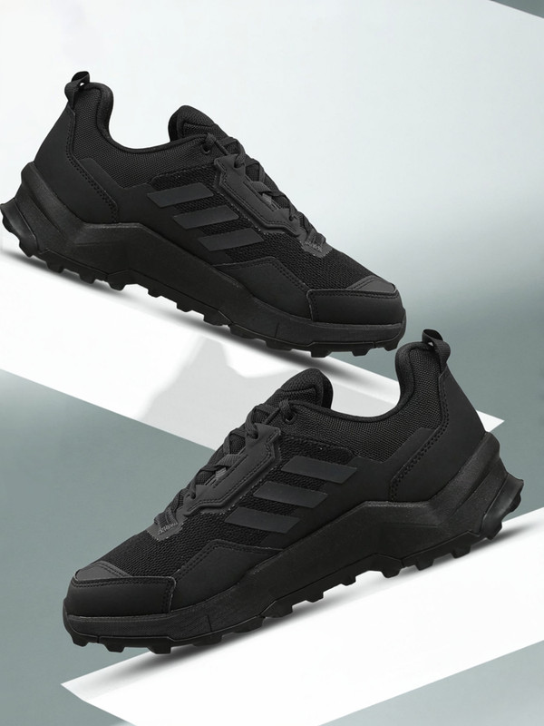 ADIDAS TERREX AX4 Running Shoes For Men(Black , 7)